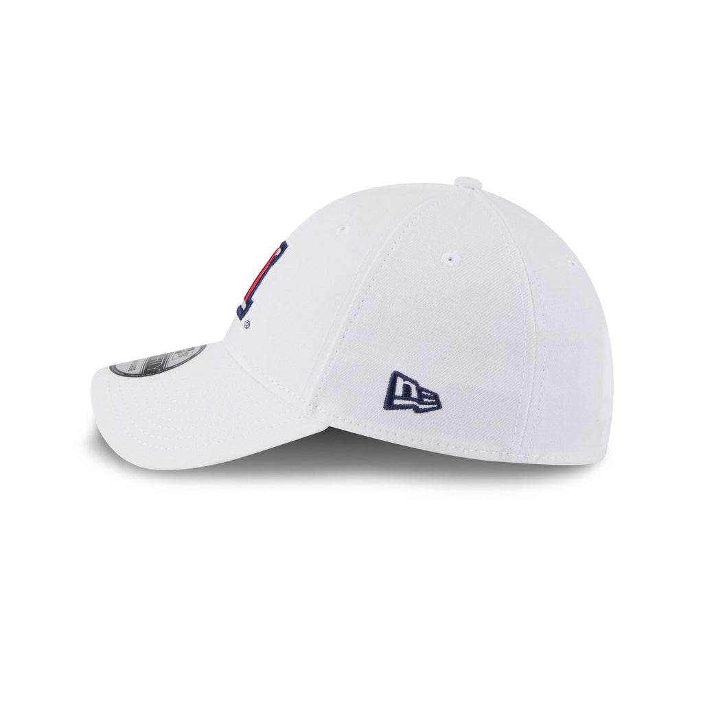 Arizona Wildcats Optic White 39THIRTY Stretch Fit Hat
