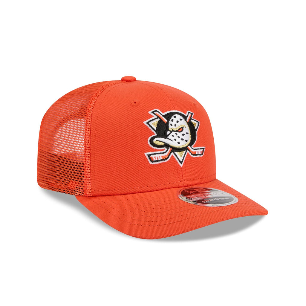 Anaheim Ducks Simple 9SEVENTY Trucker Hat