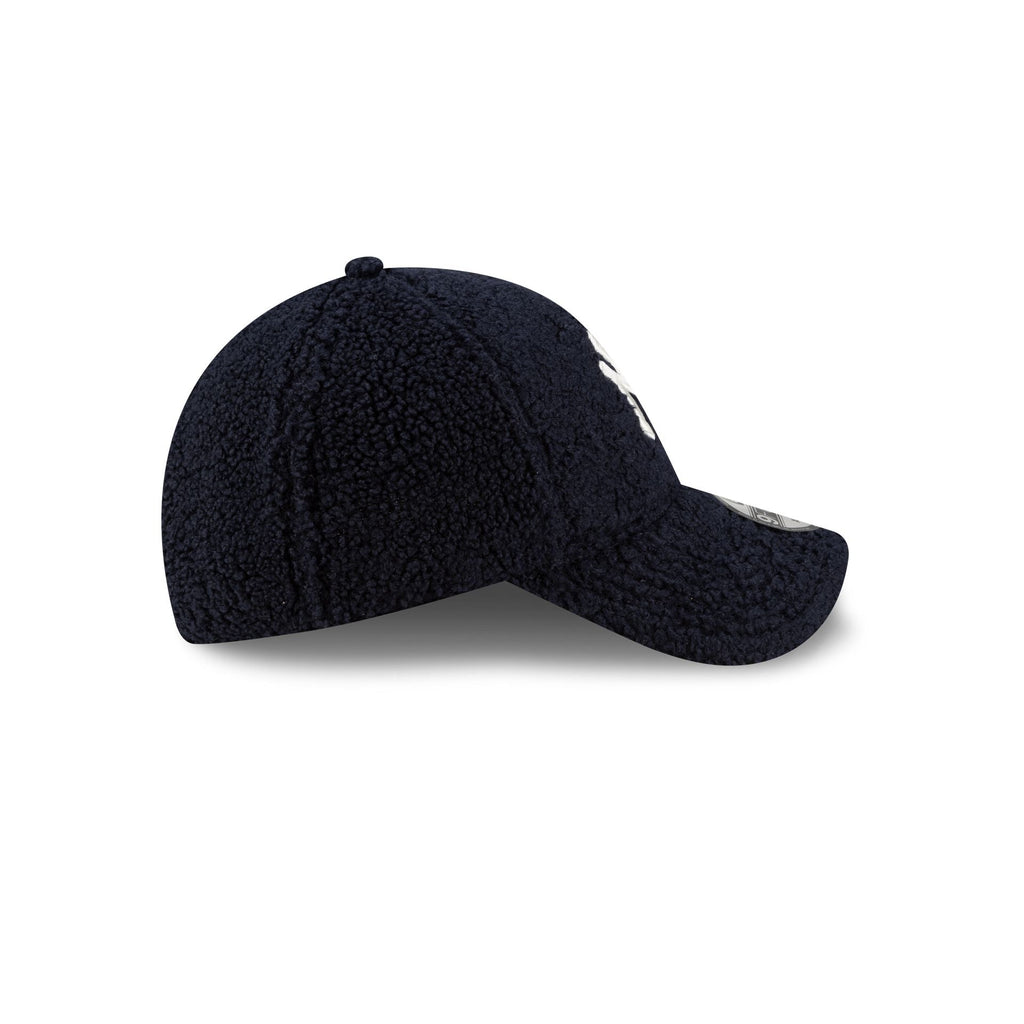 New York Yankees Borg 9FORTY Adjustable Hat