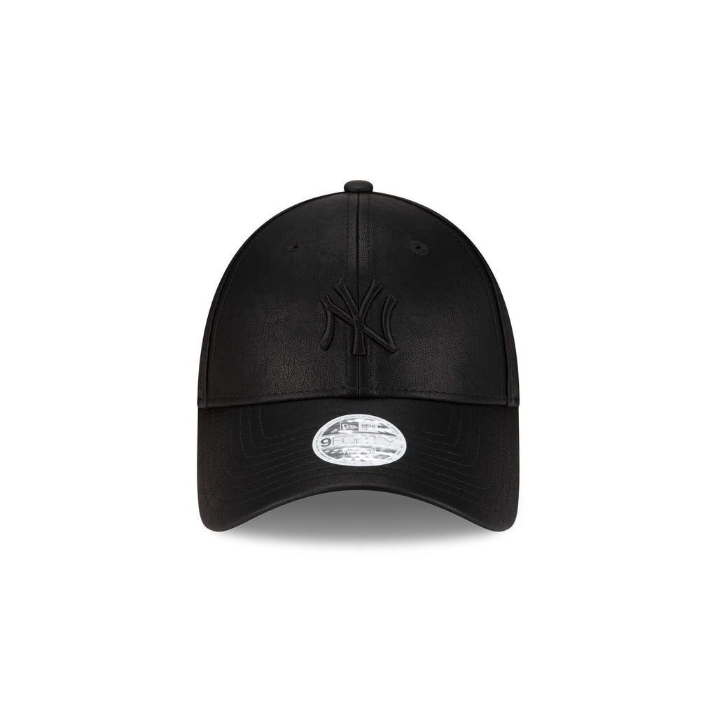 New York Yankees Faux Leather Women's Black 9FORTY Adjustable Hat