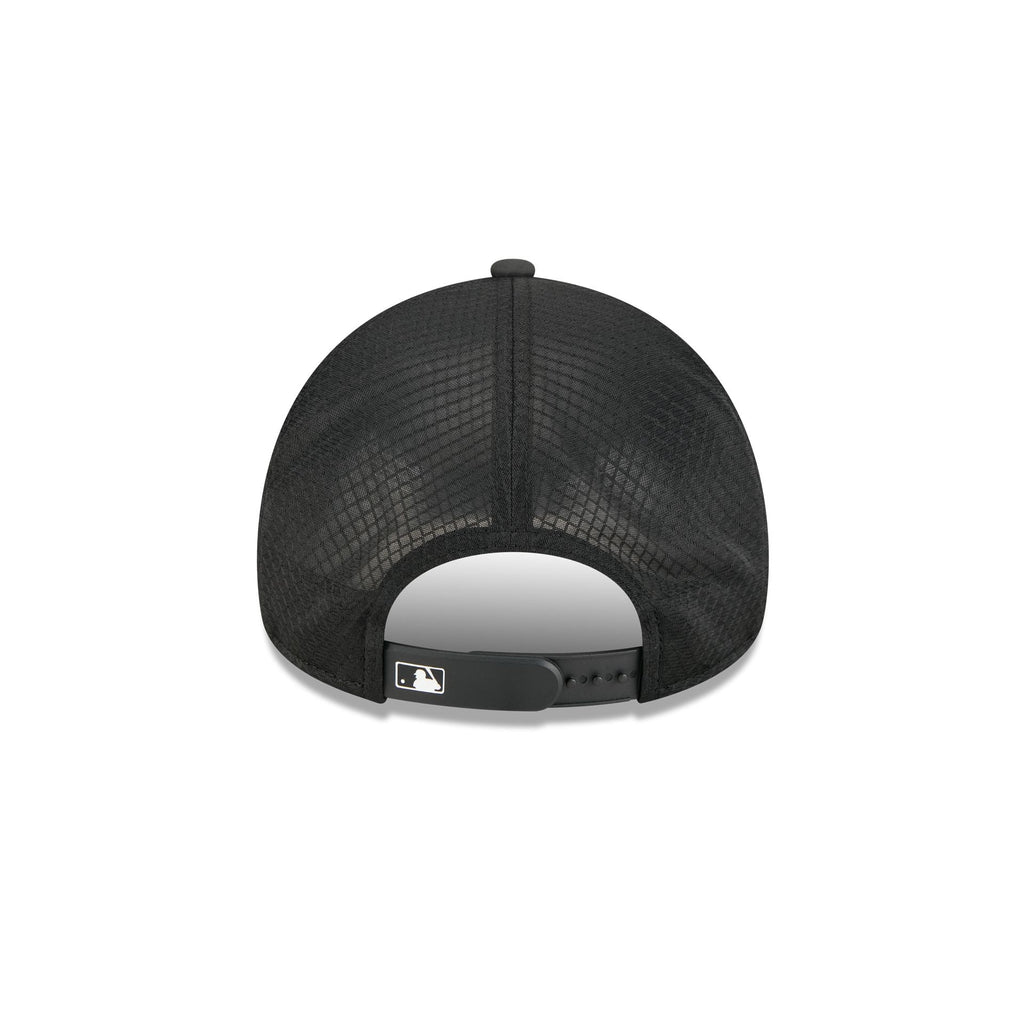 Arizona Diamondbacks 2026 Batting Practice Alt D 9FORTY APEX Trucker Hat
