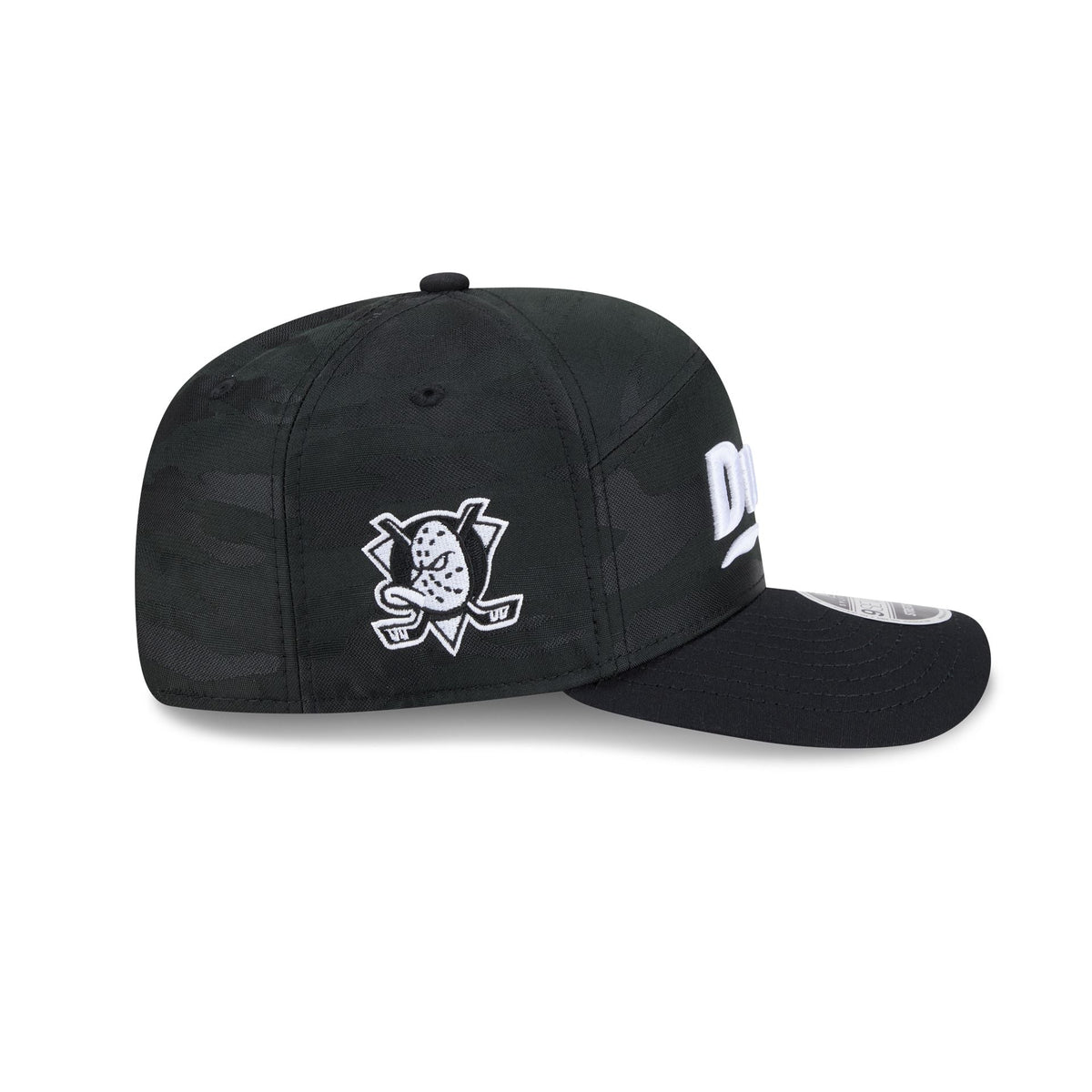 Anaheim Ducks Black Camo Split Panel 9SEVENTY Stretch-Snap Hat