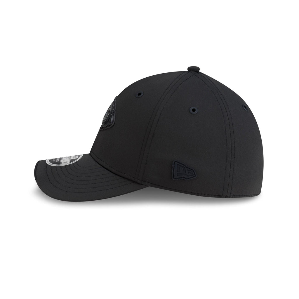 Kansas City Chiefs 2026 Sideline Black 39THIRTY M-Crown Stretch Fit Hat