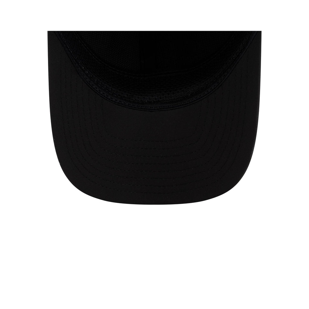 Las Vegas Raiders 2026 Sideline 39THIRTY M-Crown Stretch Fit Hat