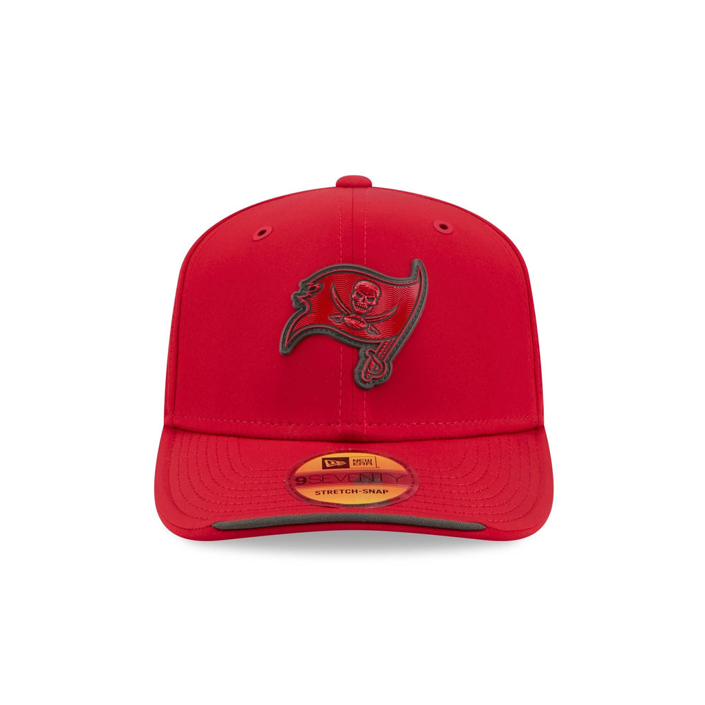Tampa Bay Buccaneers 2026 Sideline 9SEVENTY Stretch-Snap Hat