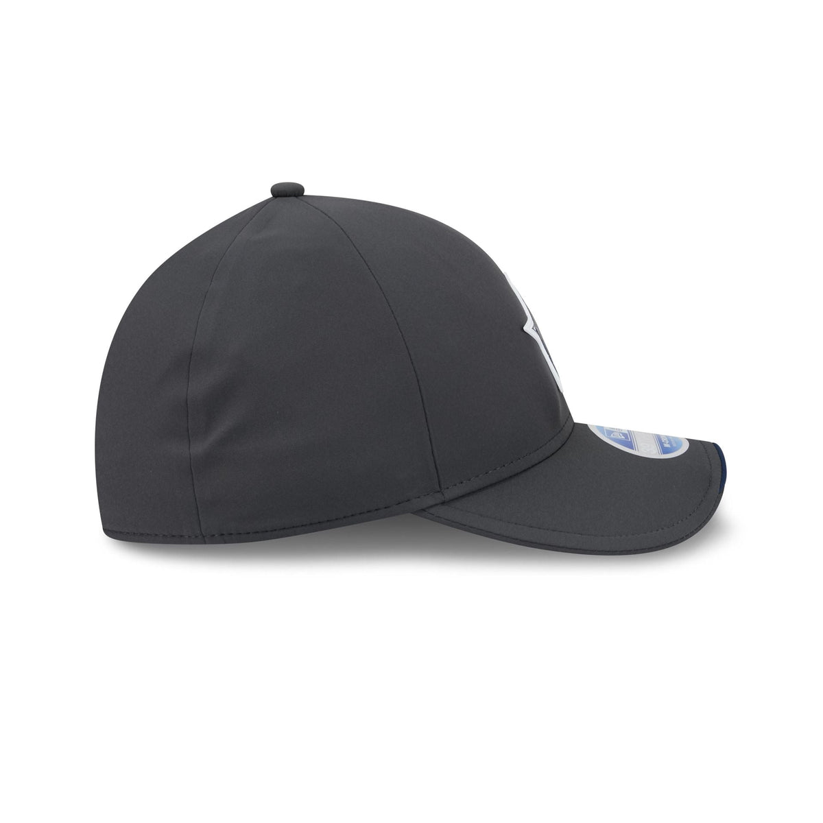 Dallas Cowboys 2026 Sideline Cold Weather 39THIRTY M-Crown Stretch Fit Hat