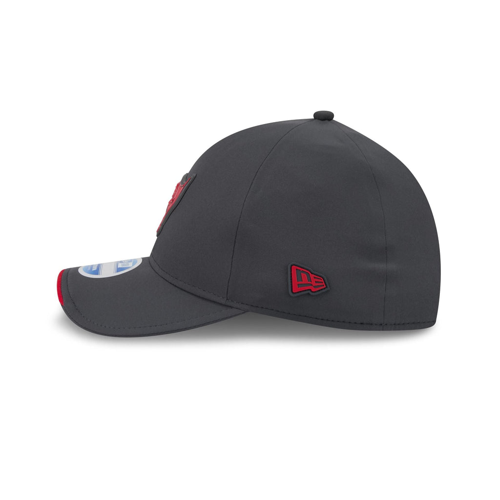 Tampa Bay Buccaneers 2026 Sideline Cold Weather 39THIRTY M-Crown Stretch Fit Hat