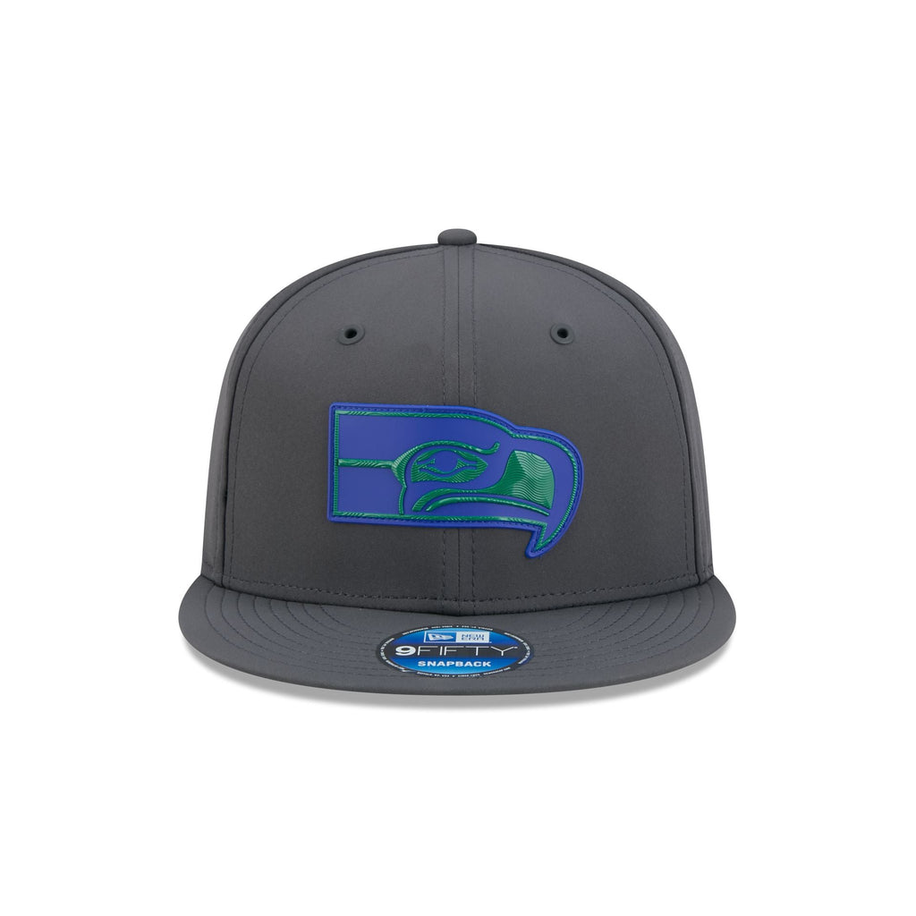 Seattle Seahawks 2026 Sideline Cold Weather Historic 9FIFTY Snapback Hat