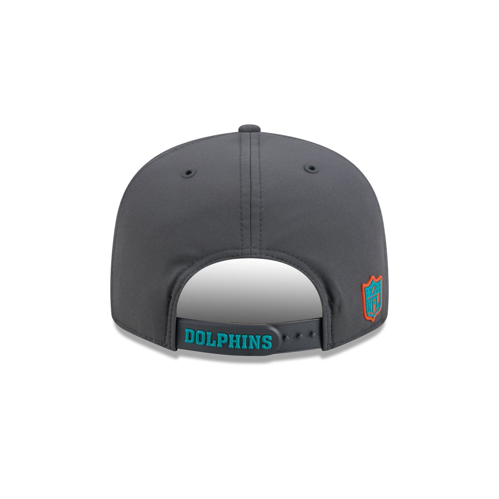 Miami Dolphins 2026 Sideline Cold Weather Historic 9FIFTY Snapback Hat