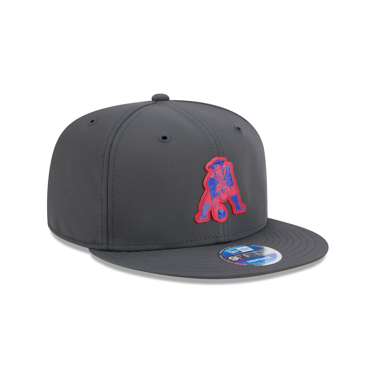 New England Patriots 2026 Sideline Cold Weather Historic 9FIFTY Snapback Hat