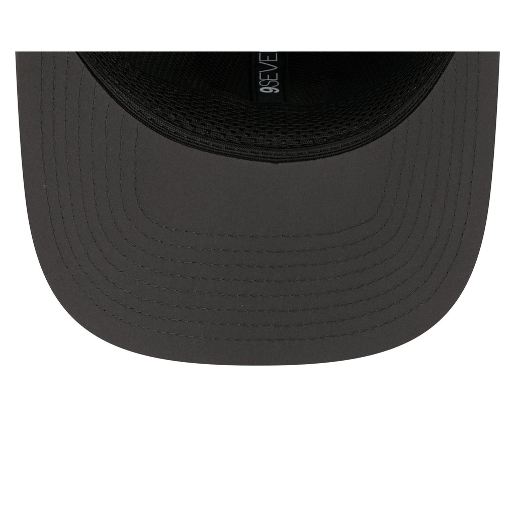 New York Giants 2026 Sideline Cold Weather 9SEVENTY Stretch-Snap Hat