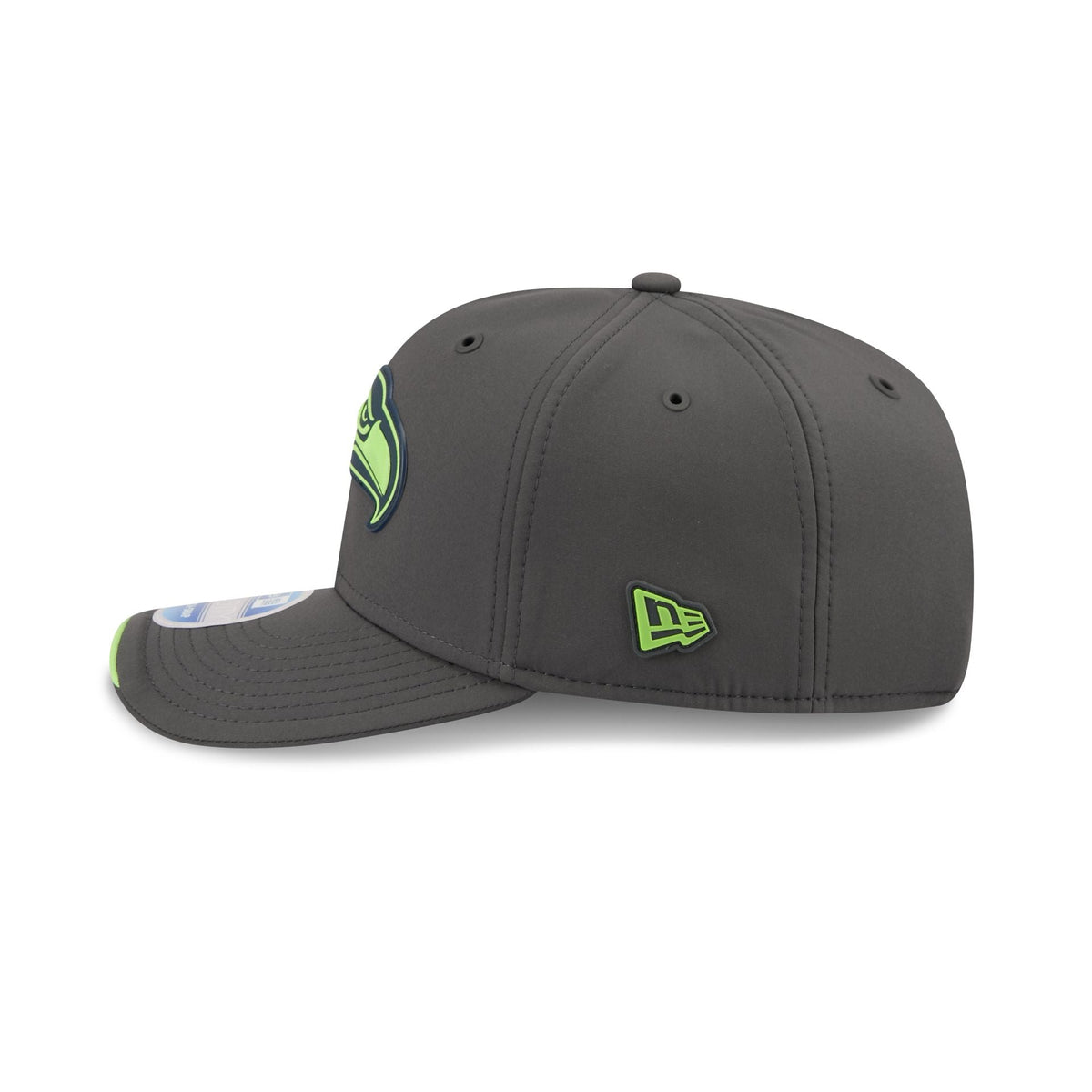 Seattle Seahawks 2026 Sideline Cold Weather 9SEVENTY Stretch-Snap Hat