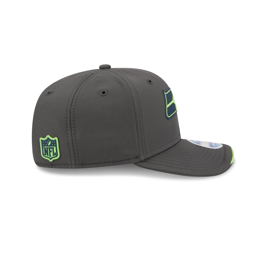 Seattle Seahawks 2026 Sideline Cold Weather 9SEVENTY Stretch-Snap Hat