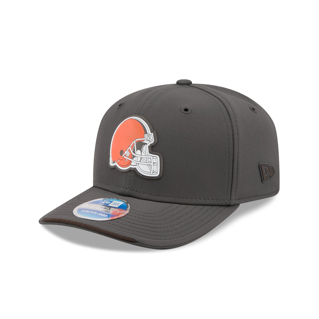 Cleveland Browns 2026 Sideline Cold Weather 9SEVENTY Stretch-Snap Hat