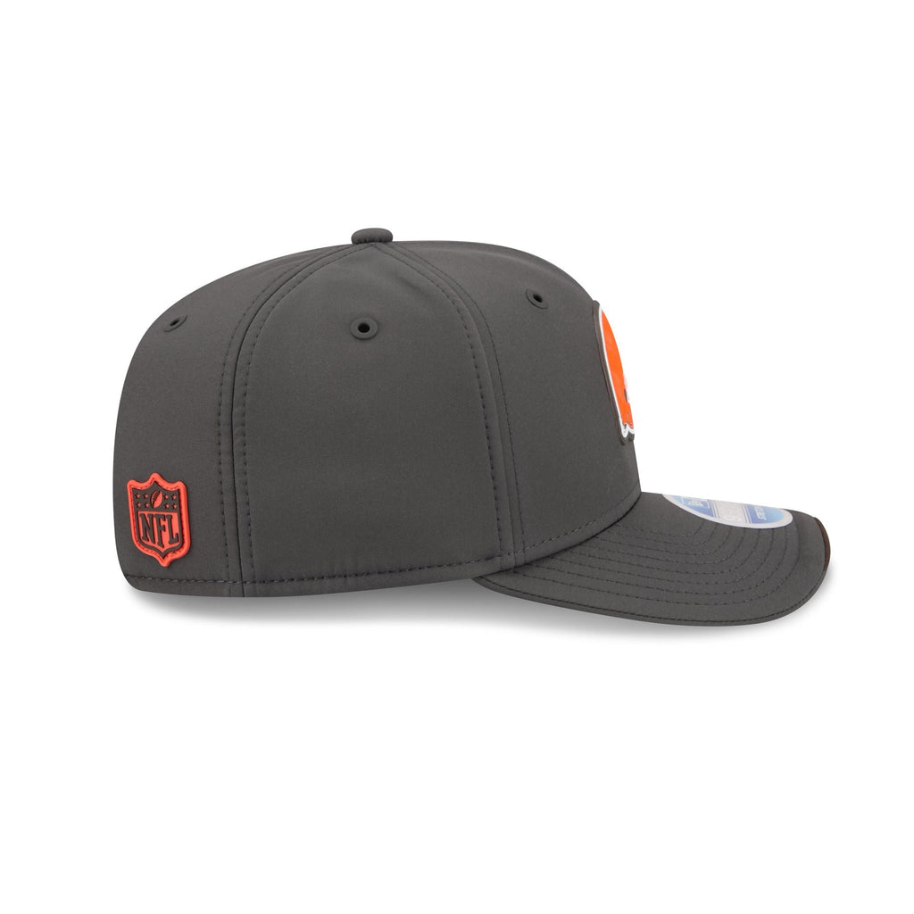 Cleveland Browns 2026 Sideline Cold Weather 9SEVENTY Stretch-Snap Hat