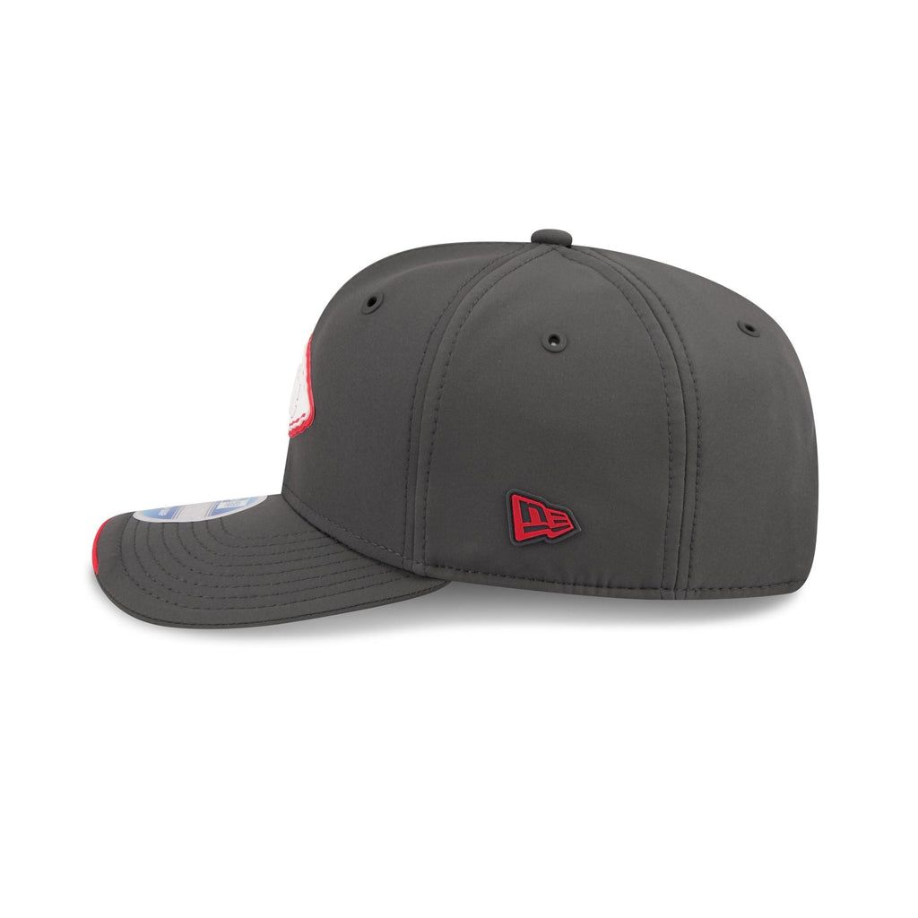 Kansas City Chiefs 2026 Sideline Cold Weather 9SEVENTY Stretch-Snap Hat