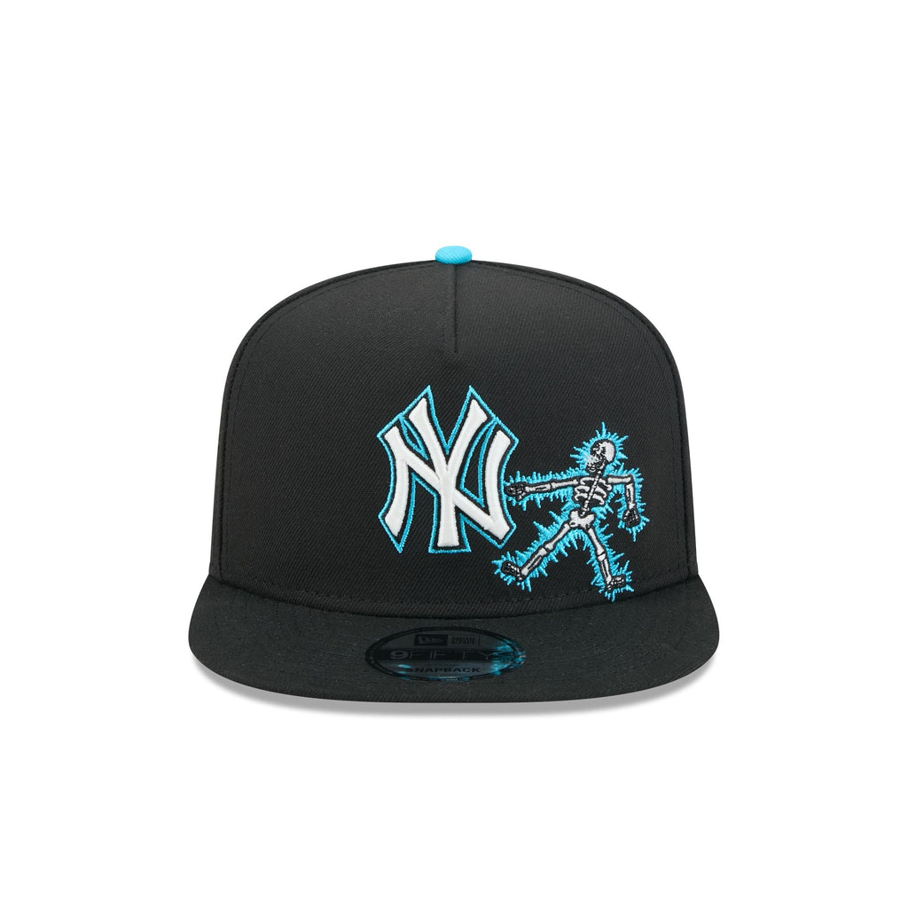 New York Yankees Electric Shock Skeleton 9FIFTY A-Frame Snapback Hat