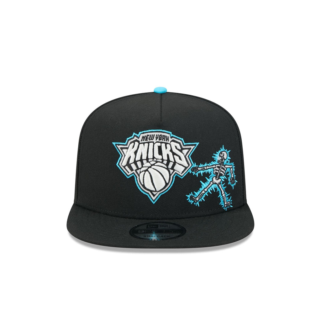 New York Knicks Electric Shock Skeleton 9FIFTY A-Frame Snapback Hat